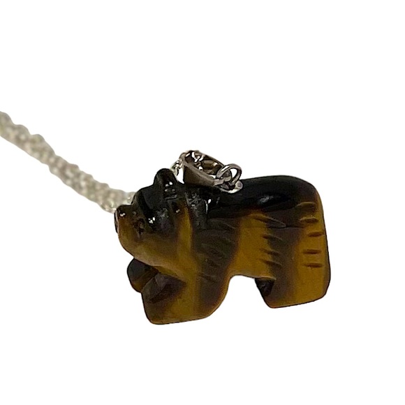 Bear tigers eye glossy metallic charm carved pendant necklace on silver chain - Picture 9 of 16